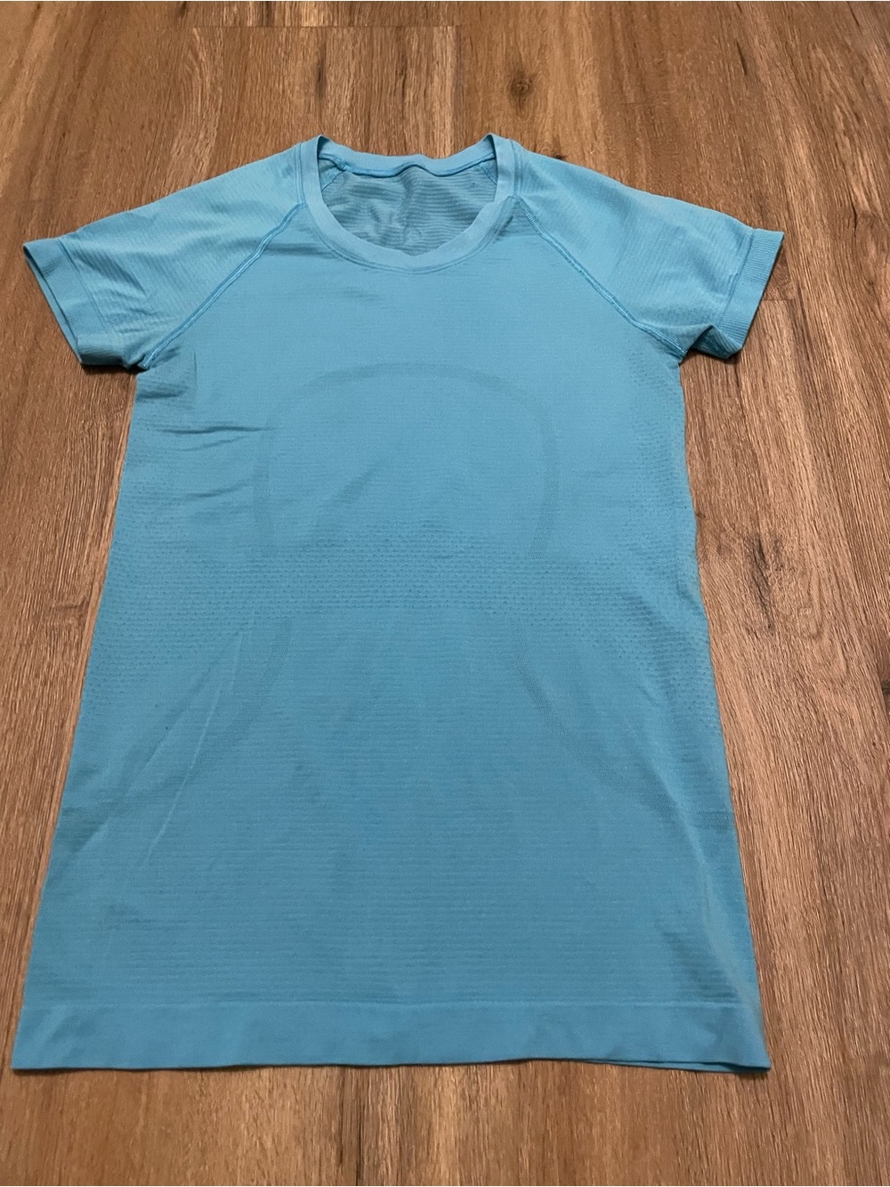 Lululemon swiftly tech top size 4